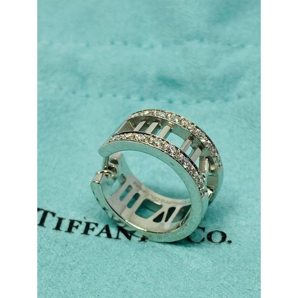SOLD!Authentic Tiffany & Co "SINGLE” SOLID 18k Diamond Atlas Huggie Hoop Earring - Picture 6 of 8